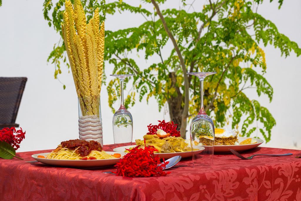 Castle Inn Bodufolhudhoo Eksteriør bilde